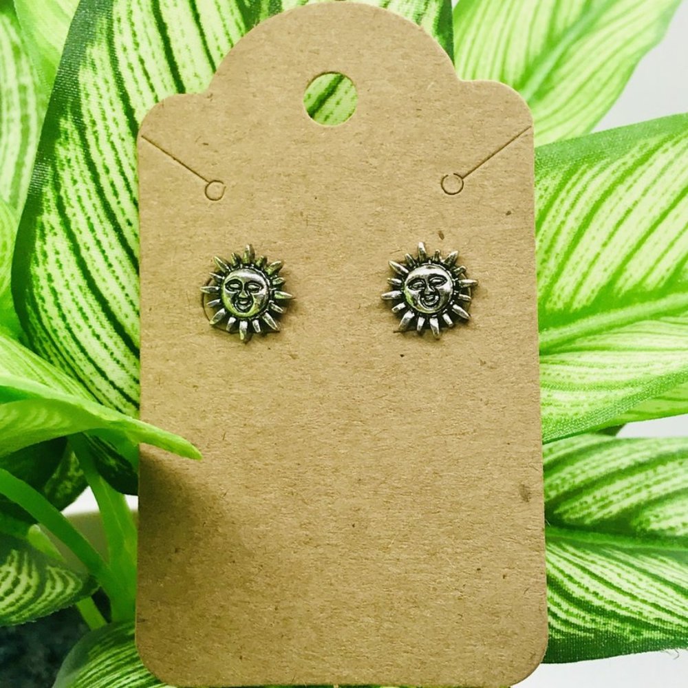 🍍5/$25🍍 Silver Sun Earrings